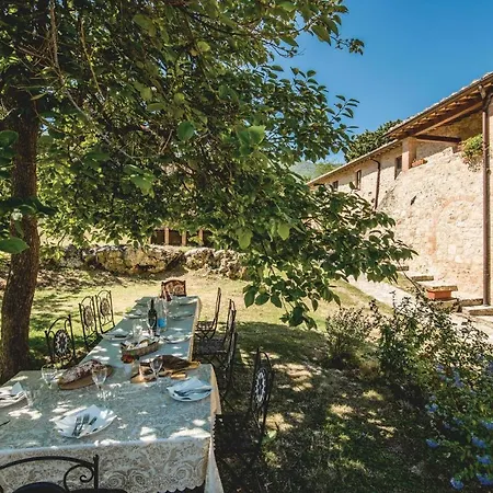Holiday home Fonterucola 3